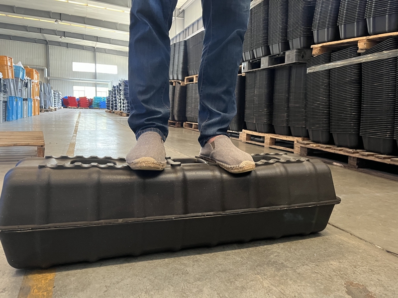 贛州明宏薄壁箱體混凝土構(gòu)件模具專(zhuān)利提升生產(chǎn)質(zhì)量